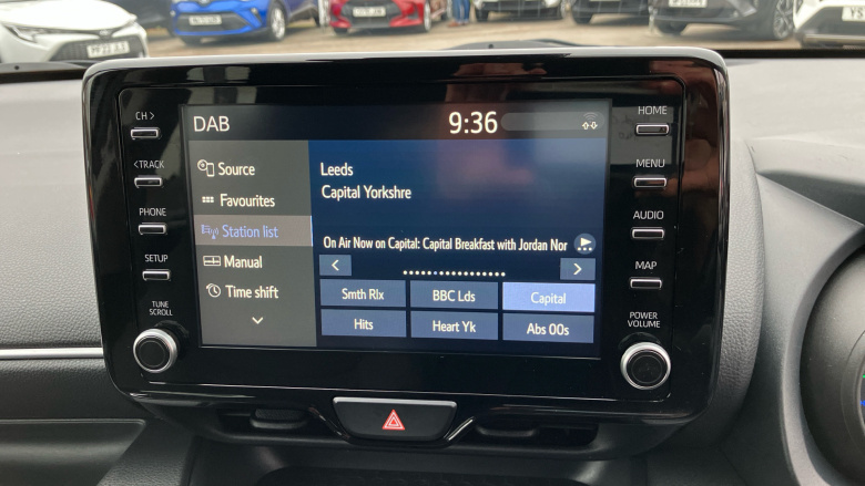 Toyota Yaris 1.5 Hybrid Design 5dr CVT Hybrid Hatchback